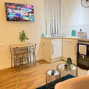  Aparthotel Citynights With Free Parking