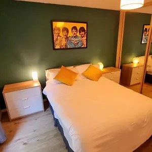  Apartment Cosy 2br Modern With Free Parking